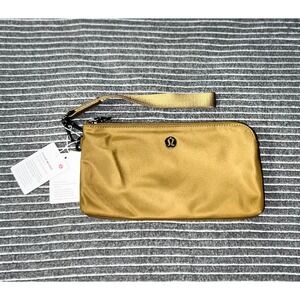 Lululemon Curved Wristlet Artifact Golden Brown Dual Zip Travel Pouch NWT